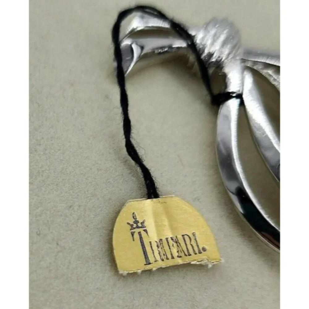 Trifari new crown